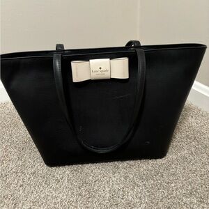 Kate Spade Ellis Robinson Street Leather Shoulder Tote